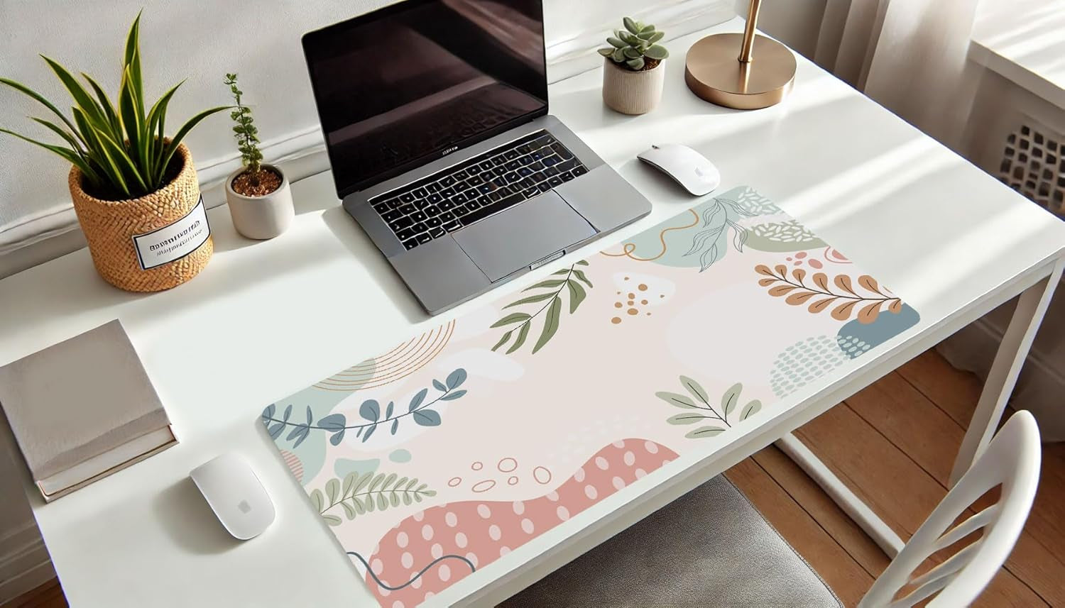 Large Mouse Pad Big Desk Mat Extended Desk Pad Keyboard Gaming Mousepad Cute Office Decor Women Girls Computer Accessories College Essentials Work Home Office Supplies XL Pink Flowers